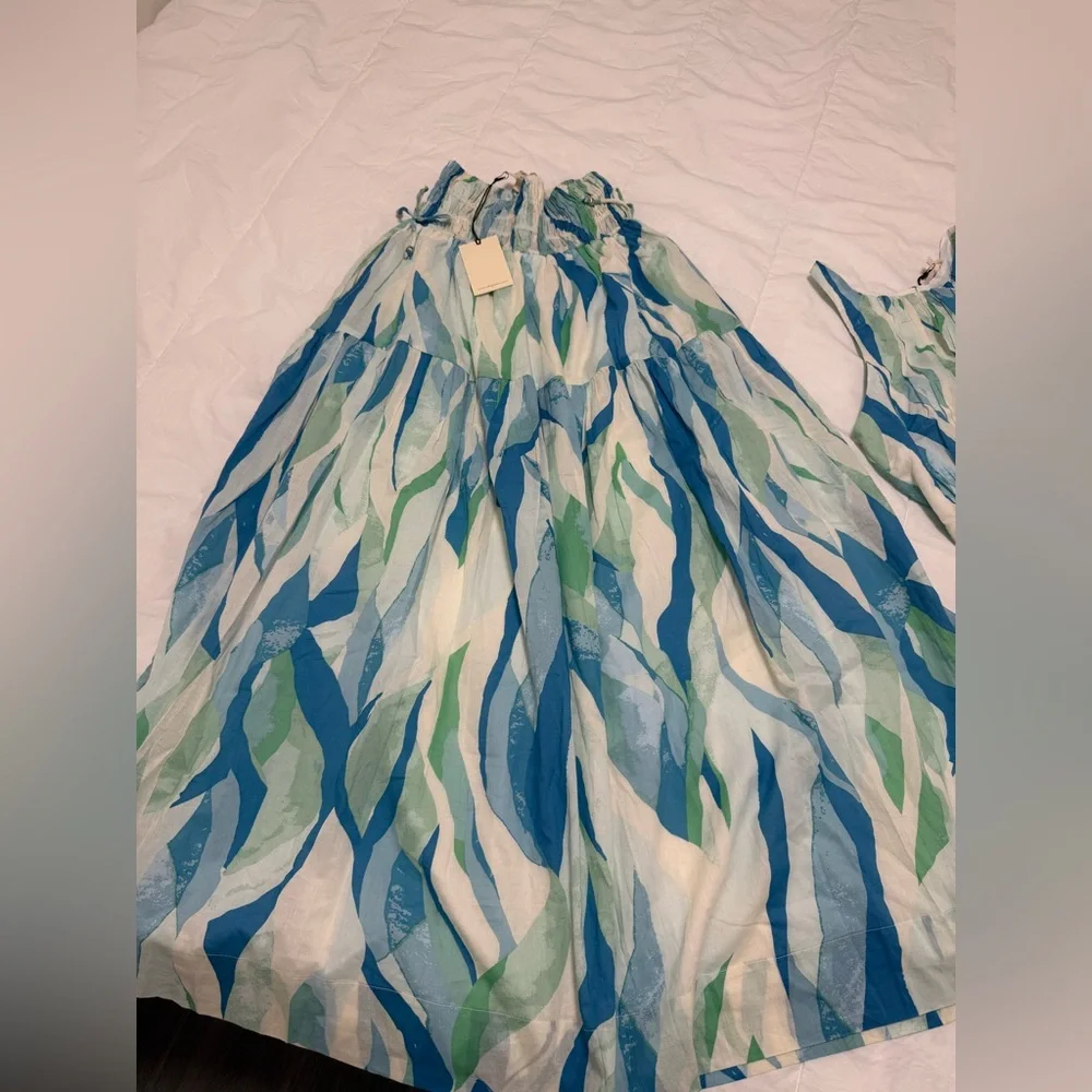 ELAN Crop Top and Smocked Waistband Midi Skirt Set Coverup - Picture 4 of 6